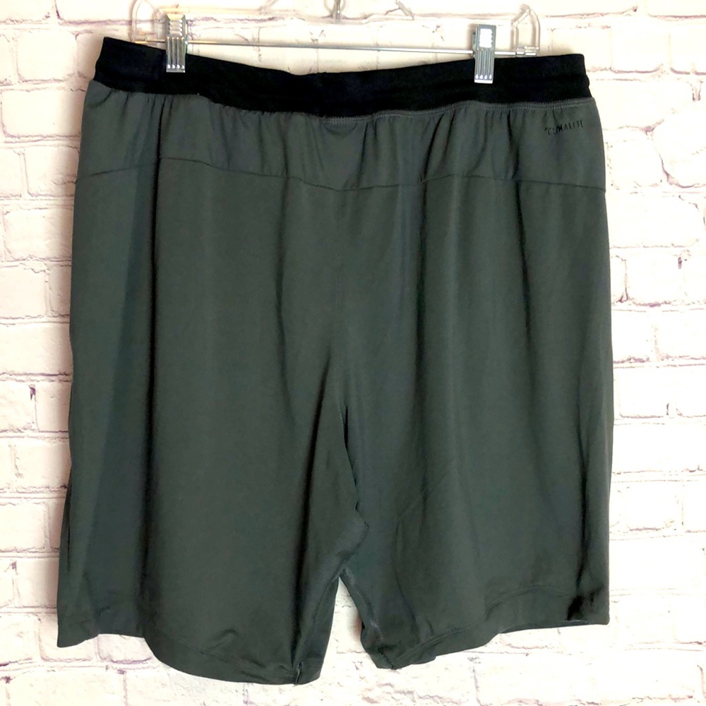 Adidas Men's ClimaLite Gray ActivewearShorts Sz.XL
